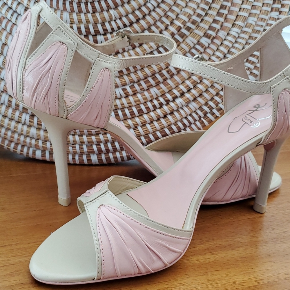 Uniquely Beautiful Pink and Beige Leather Sandals